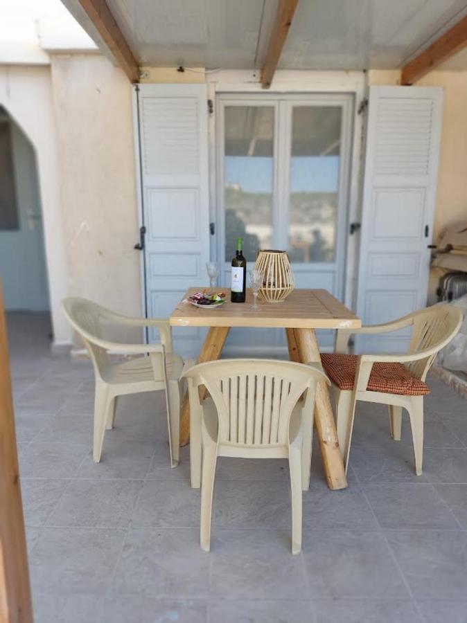Pýrgos Woodstone Studios & Apartments Santorini المظهر الخارجي الصورة